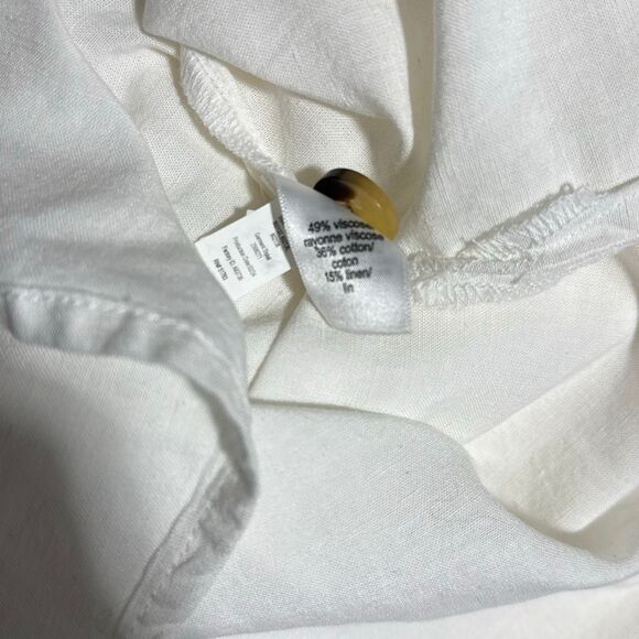 Maurices White Button Front Shirt – Size M - Picture 4 of 6